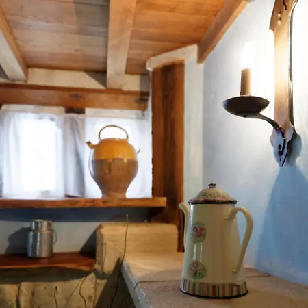 Le Pigeonnier Malvy Tatil Evi Saint-Ost